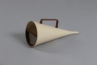 400-10-915_Marsh-Trichter_B1.jpg